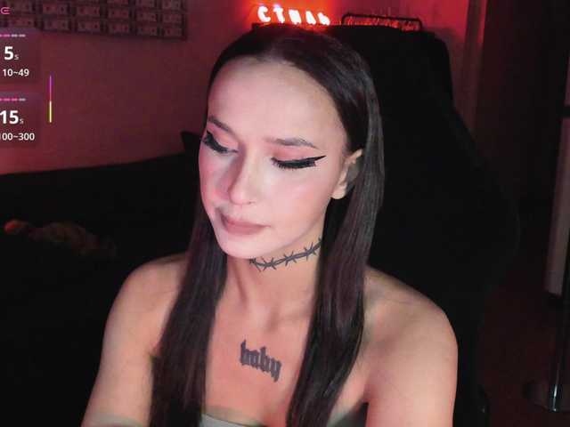 AshMila live cam on BongaCams