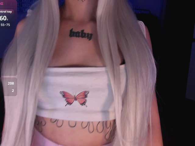 AshMila live cam on BongaCams