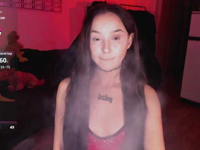 AshMila live cam on BongaCams