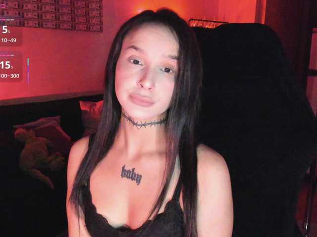 AshMila live cam on BongaCams