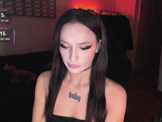 AshMila live cam on BongaCams