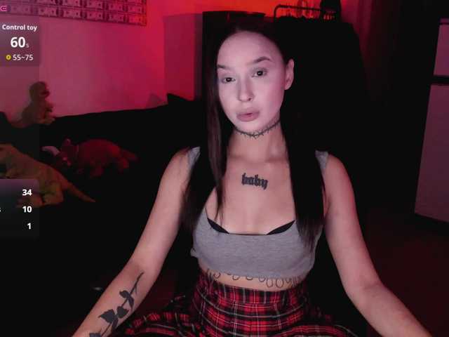 AshMila live cam on BongaCams