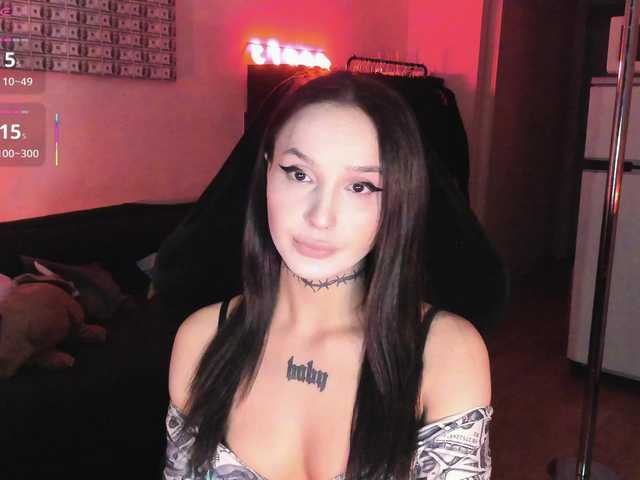 AshMila live cam on BongaCams