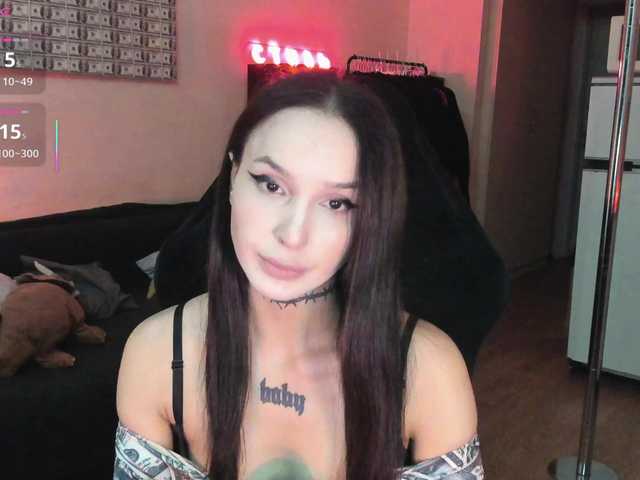 AshMila live cam on BongaCams