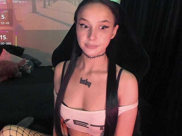 AshMila live cam on BongaCams