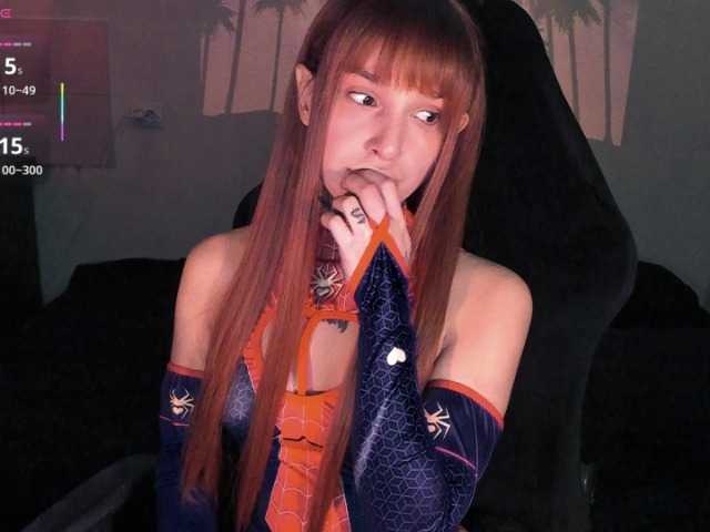 AshMila live cam on BongaCams