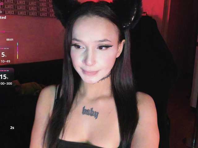 AshMila live cam on BongaCams