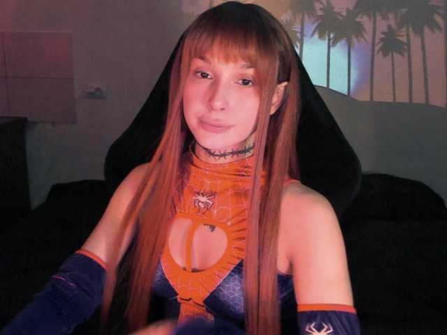 AshMila live cam on BongaCams