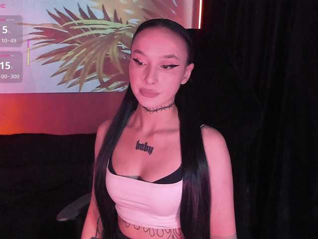 AshMila live cam on BongaCams