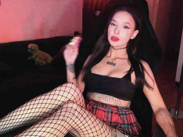 AshMila webcam
