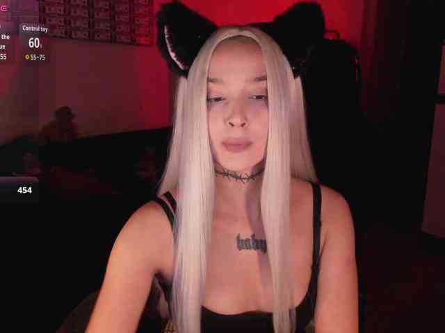 AshMila webcam