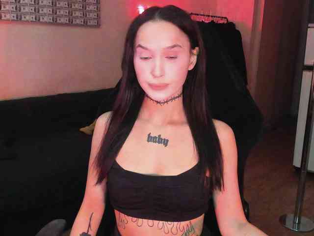 AshMila webcam