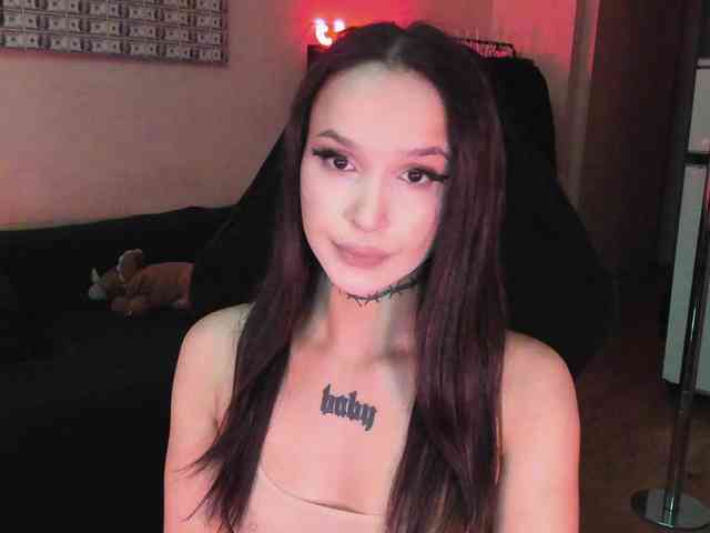 AshMila webcam