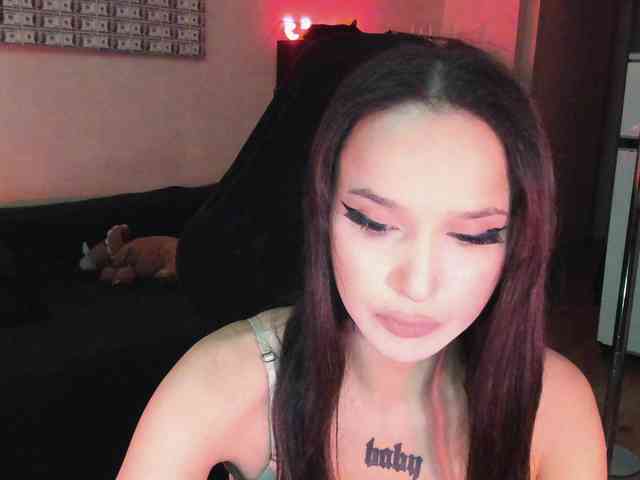 AshMila webcam