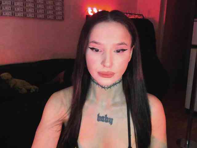 AshMila webcam