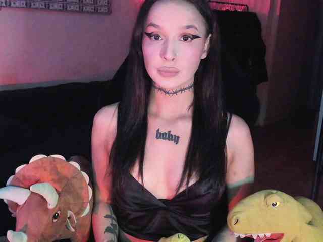 AshMila webcam