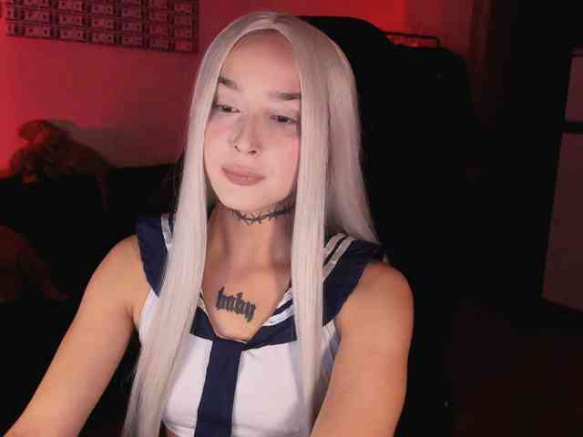 AshMila webcam