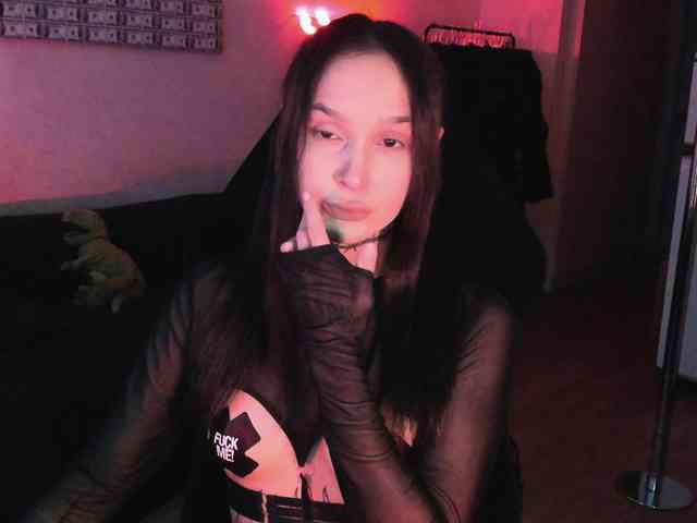 AshMila webcam
