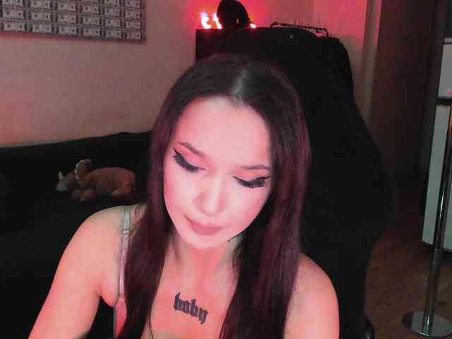 AshMila webcam