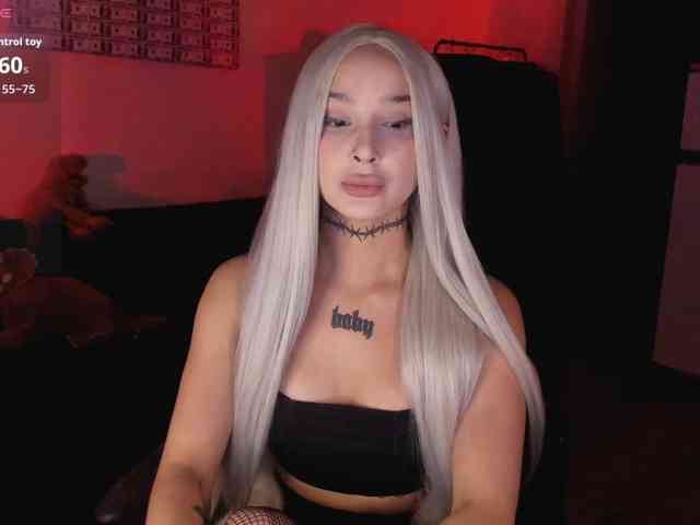 AshMila webcam