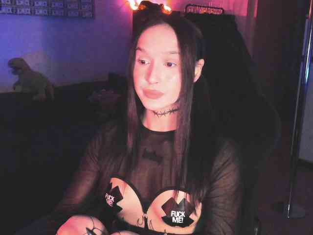 AshMila webcam