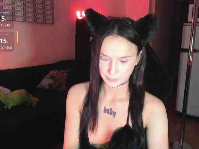 AshMila webcam