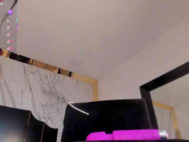 Bylie-Hills Sex Cam Show