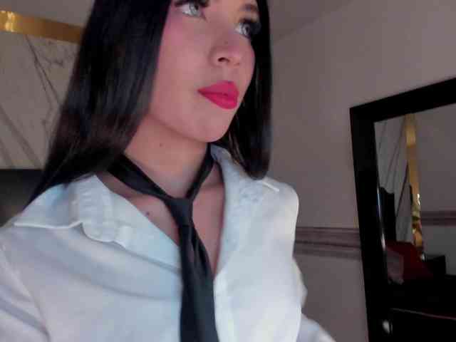 Bylie-Hills Sex Cam Show