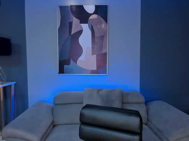 AlinaKravitz live cam on BongaCams