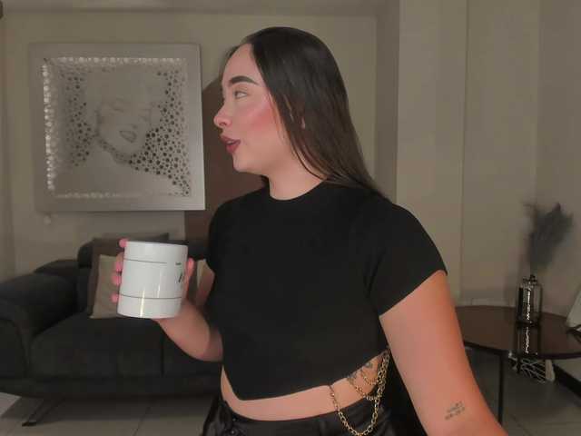 AlinaKravitz webcam