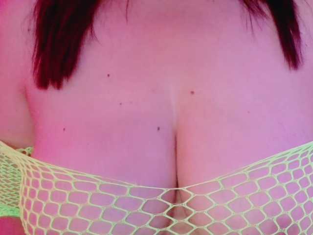 LatinaVibes live cam on BongaCams