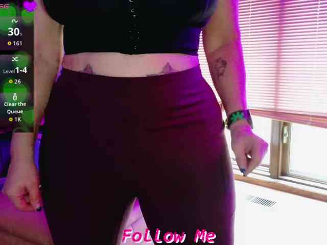 QueenyK1ng Live Webcam on BongaCams