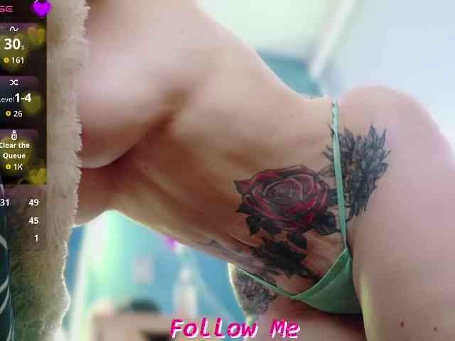 LatinaVibes webcam