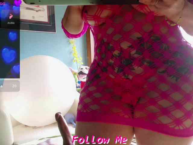 LatinaVibes webcam