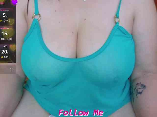 LatinaVibes webcam