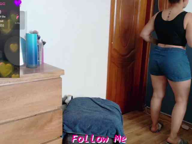 LatinaVibes webcam