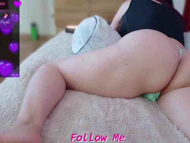 LatinaVibes webcam