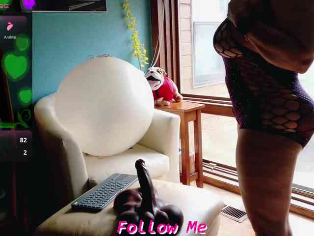 LatinaVibes webcam
