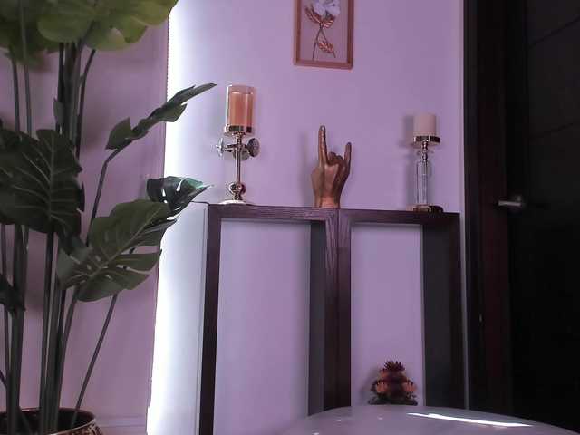 LunaMystyque's BongaCams show and profile