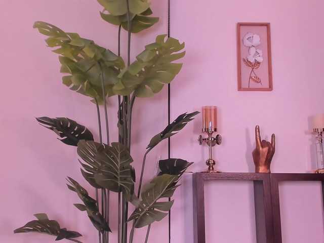 LunaMystyque's BongaCams show and profile