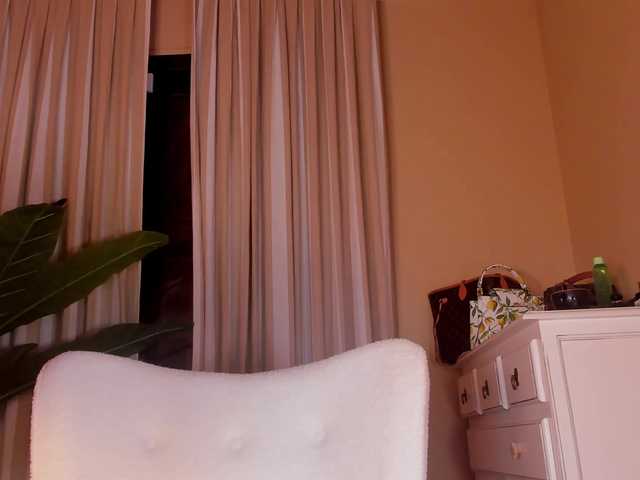 LunaMystyque live cam on BongaCams