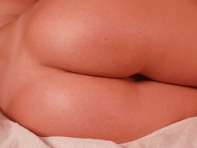 LunaMystyque's BongaCams show and profile