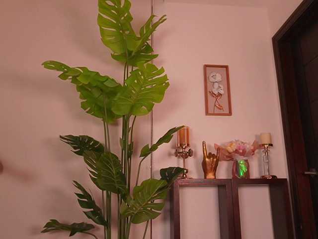 LunaMystyque's BongaCams show and profile