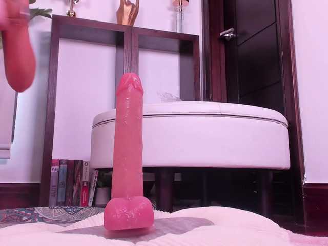 LunaMystyque's BongaCams show and profile