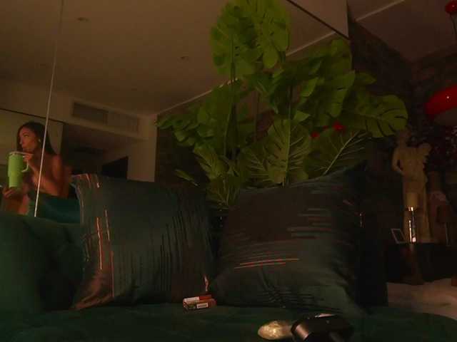LunaMystyque live cam on BongaCams