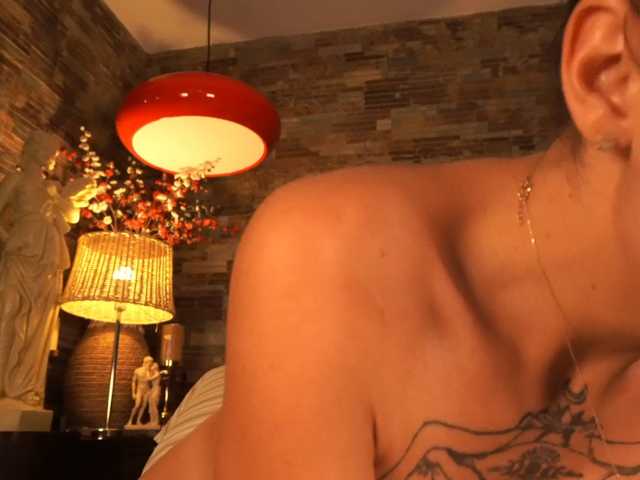 LunaMystyque live cam on BongaCams