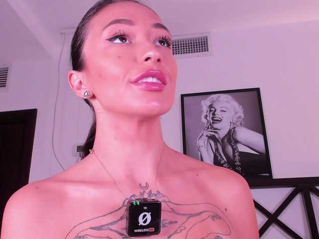 LunaMystyque's BongaCams show and profile