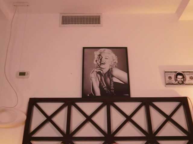 LunaMystyque's BongaCams show and profile