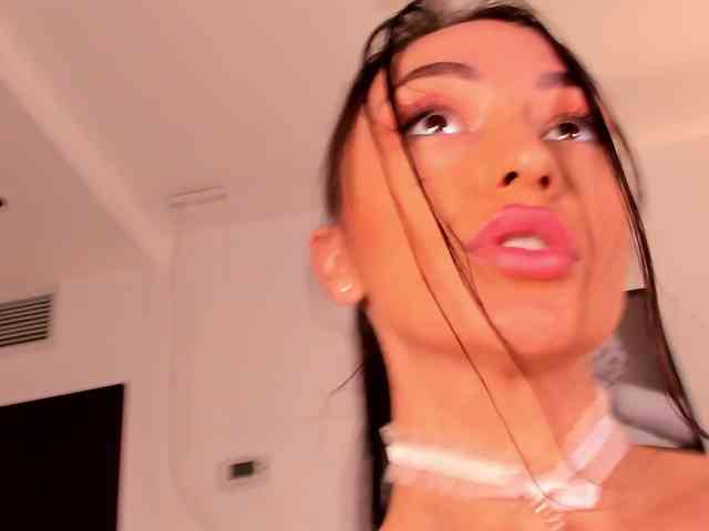LunaMystyque webcam