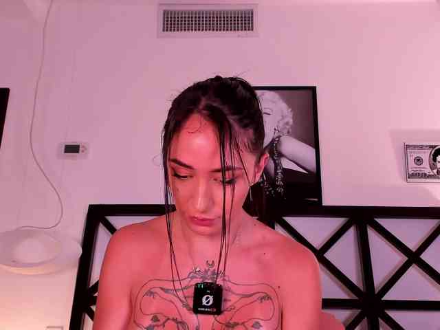 LunaMystyque webcam